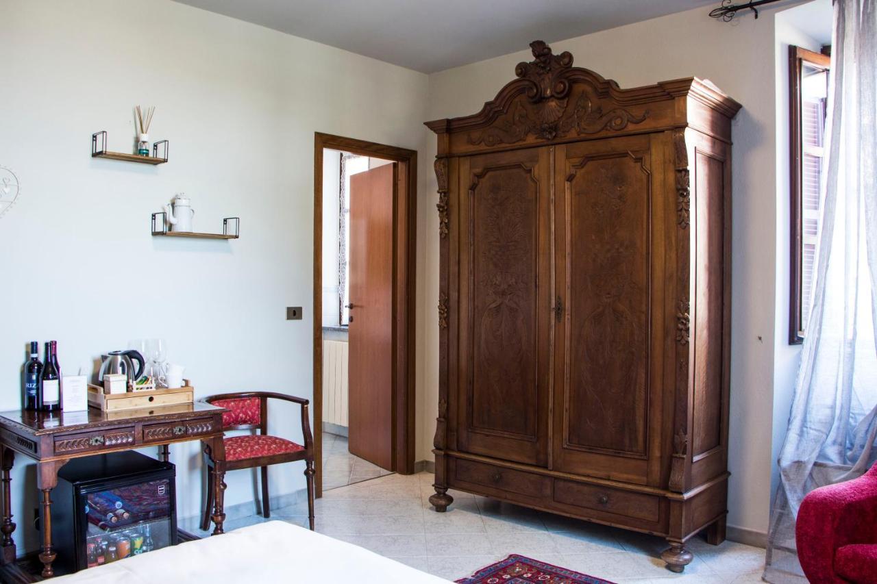 Bed and Breakfast L'Aromatario Neive Exterior foto